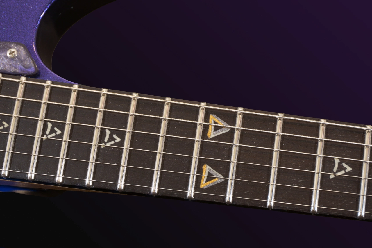 Ryzen modern electric guitar